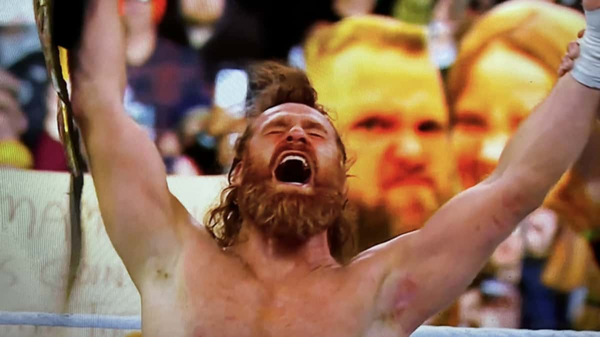 Sami Zayn pulls off incredible upset at Wrestlemania 40