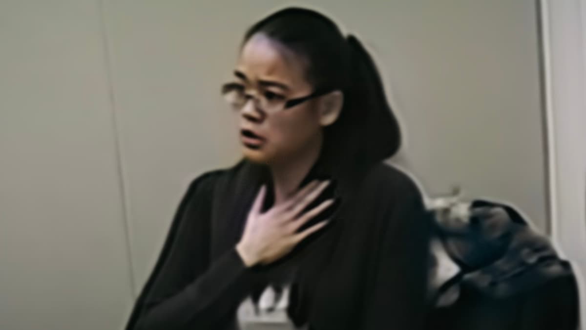 Footage of Jennifer Pan's interrogation