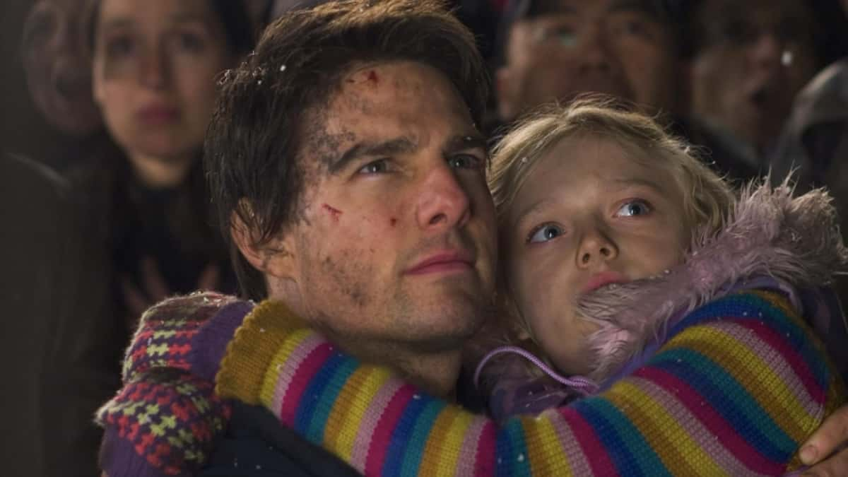 Tom Cruise and Dakota Fanning in War of the Worlds