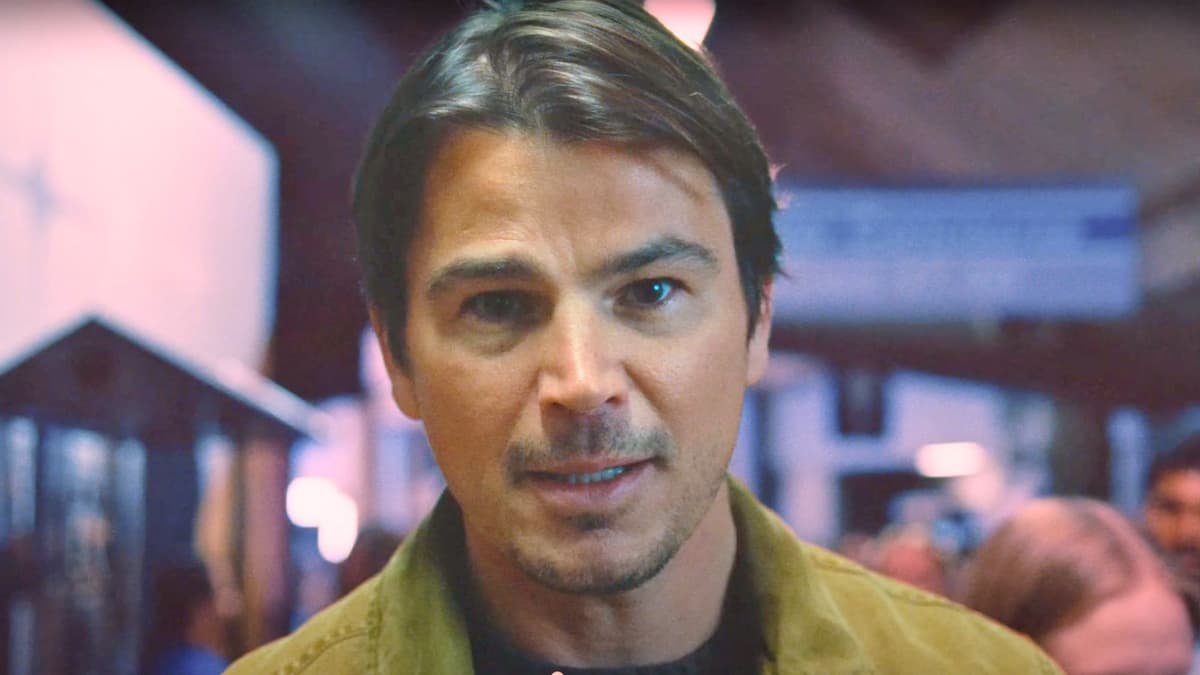 Trap release date: Josh Harnett as the dad in Trap.