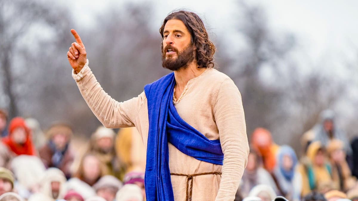 Jonathan Roumie as Jesus in The Chosen