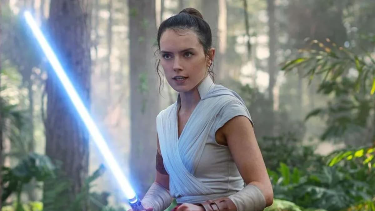 Star Wars fans are already worried about Simon Kinberg’s new Trilogy and they’ve got a point