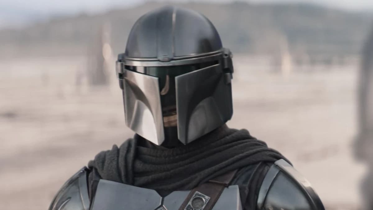 Pedro Pascal as Din Djarinn in The Mandalorian.