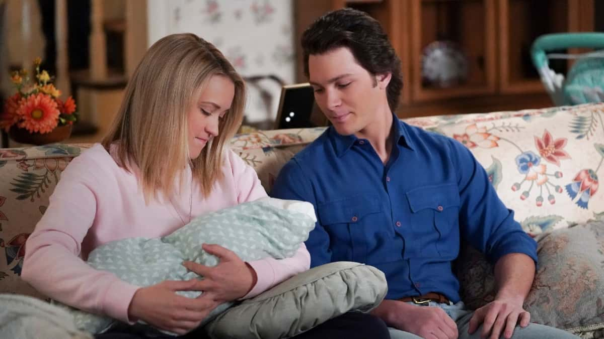 Young Sheldon co-creator explains big difference with Georgie & Mandy ...