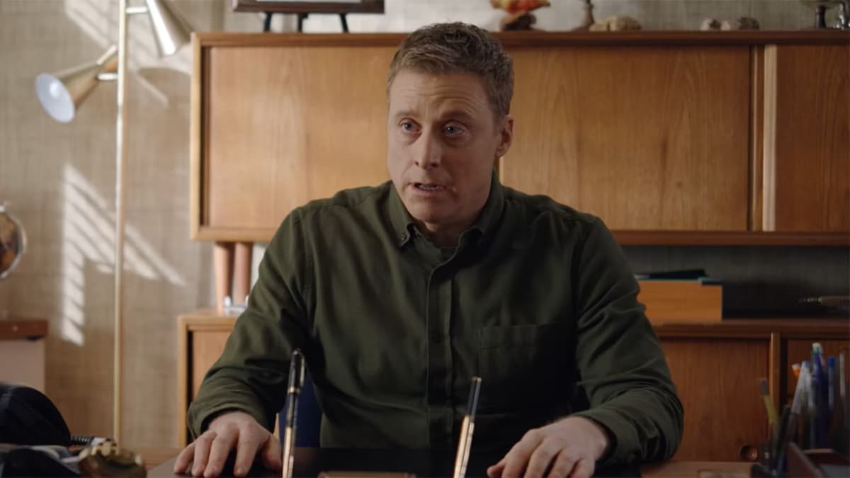 Alan Tudyk in Resident Alien Season 3 Episode 4.