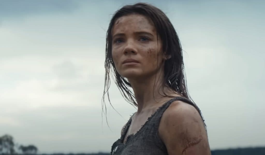 Freya Allan as Mae in Kingdom of the Planet of the Apes