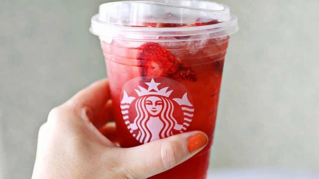 Strawberry acai refresher