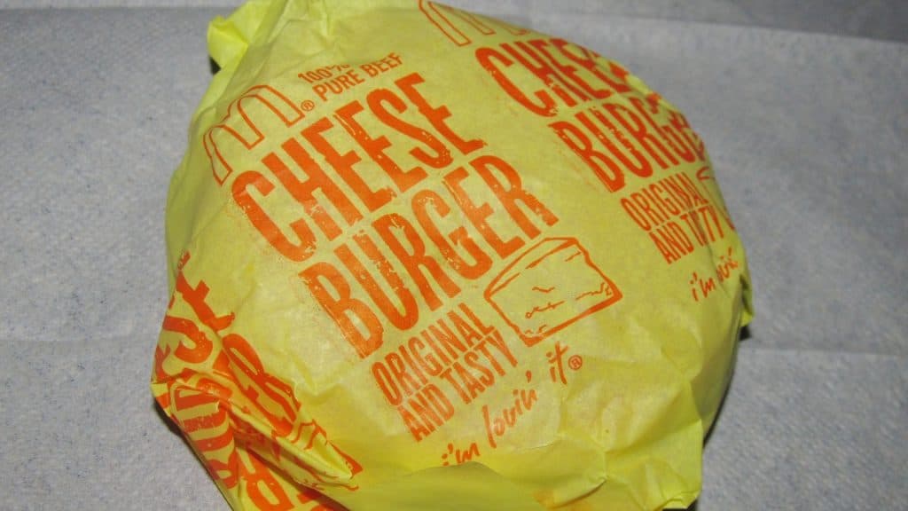 McDonald's cheeseburger