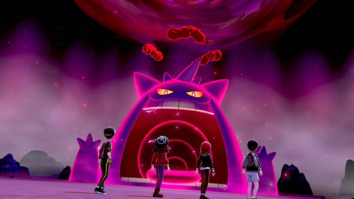 A screenshot from Pokemon Sword & Shield shows Gigantamax Gengar in aRaid