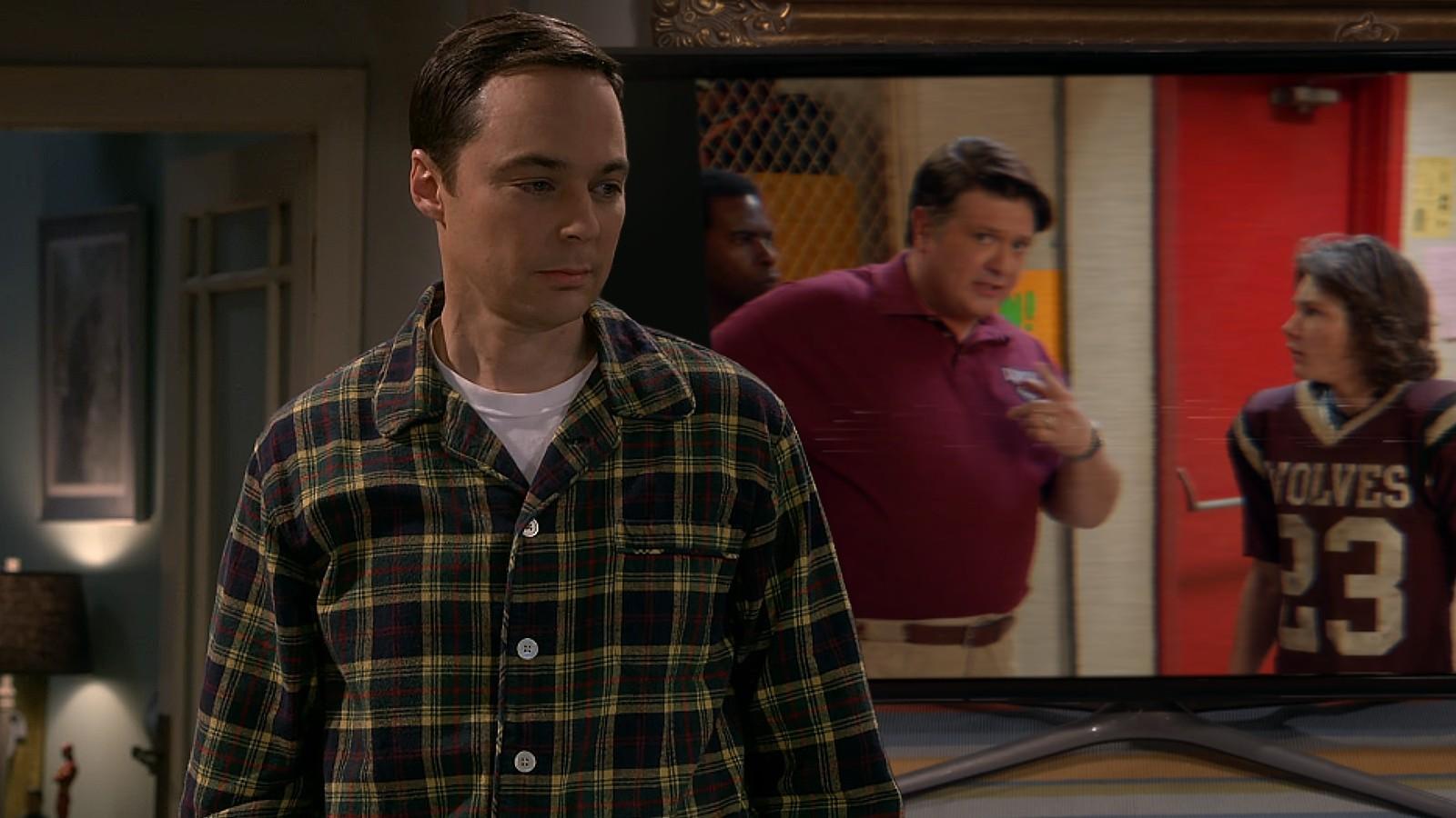 Sheldon and his dad in The Big Bang Theory