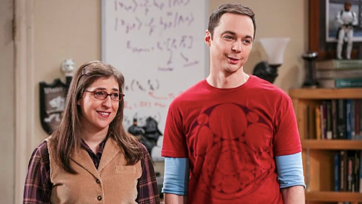 Jim Parsons and Mayim Bialik in The Big Bang Theory