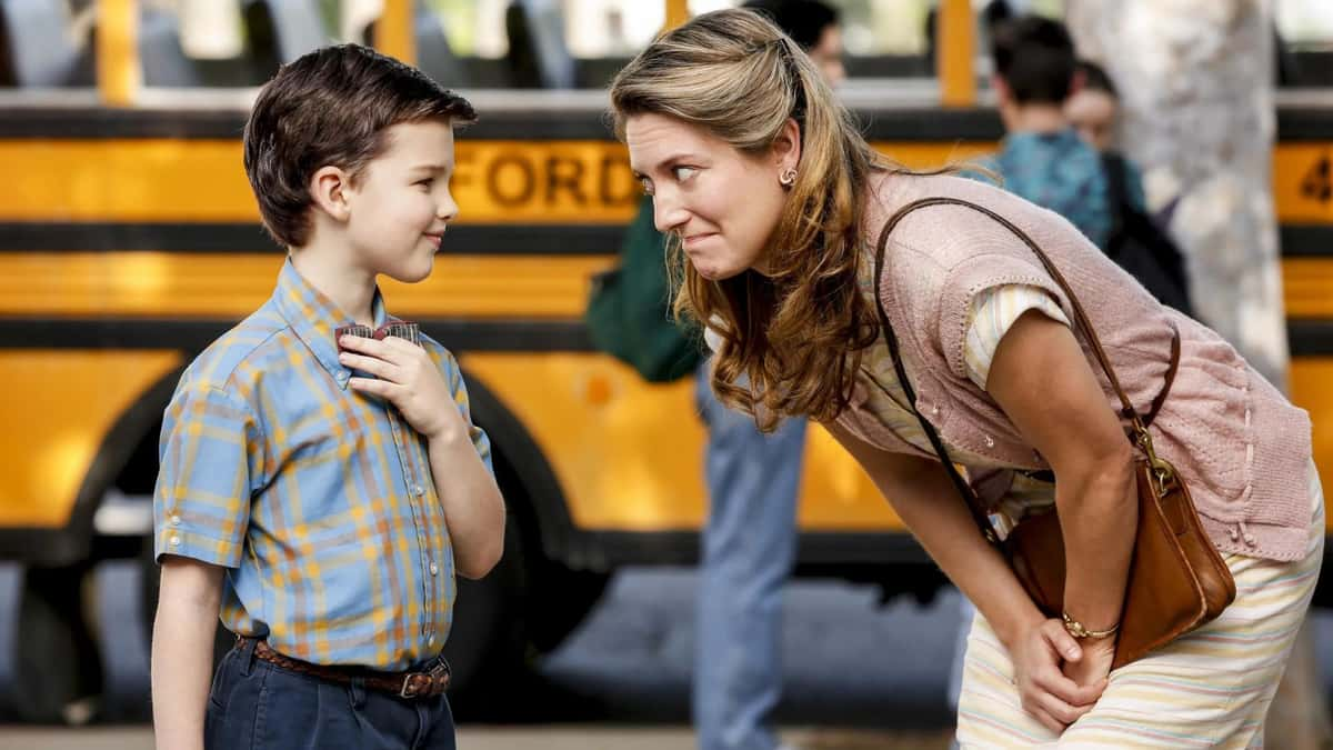 Mary and Sheldon in Young Sheldon