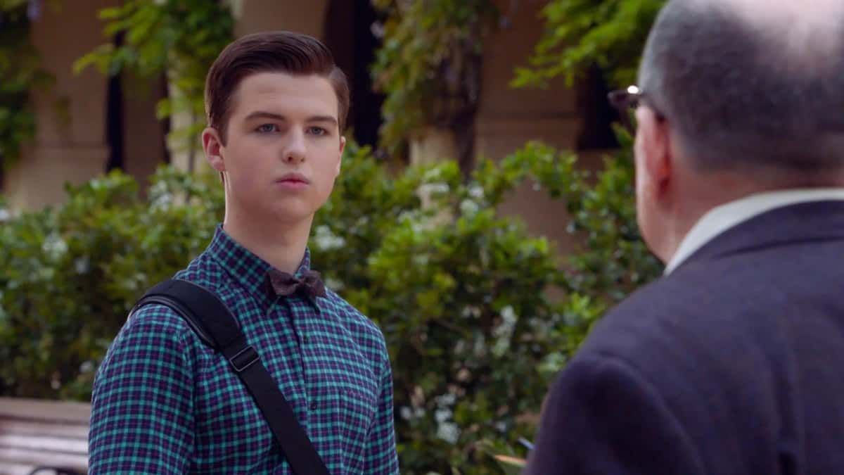 Sheldon at Caltech in Young Sheldon finale.