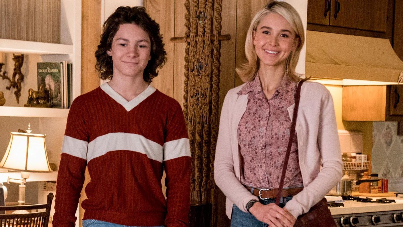 Veronica and Georgie in Young Sheldon