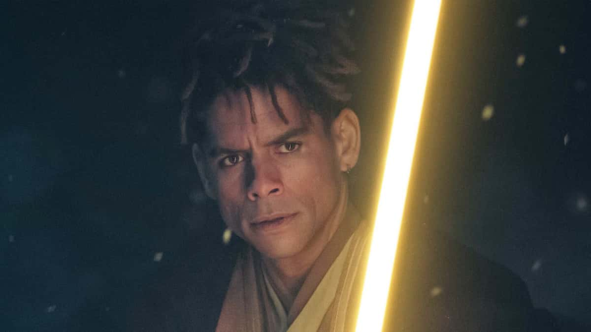 Still of yellow lightsaber in Star Wars