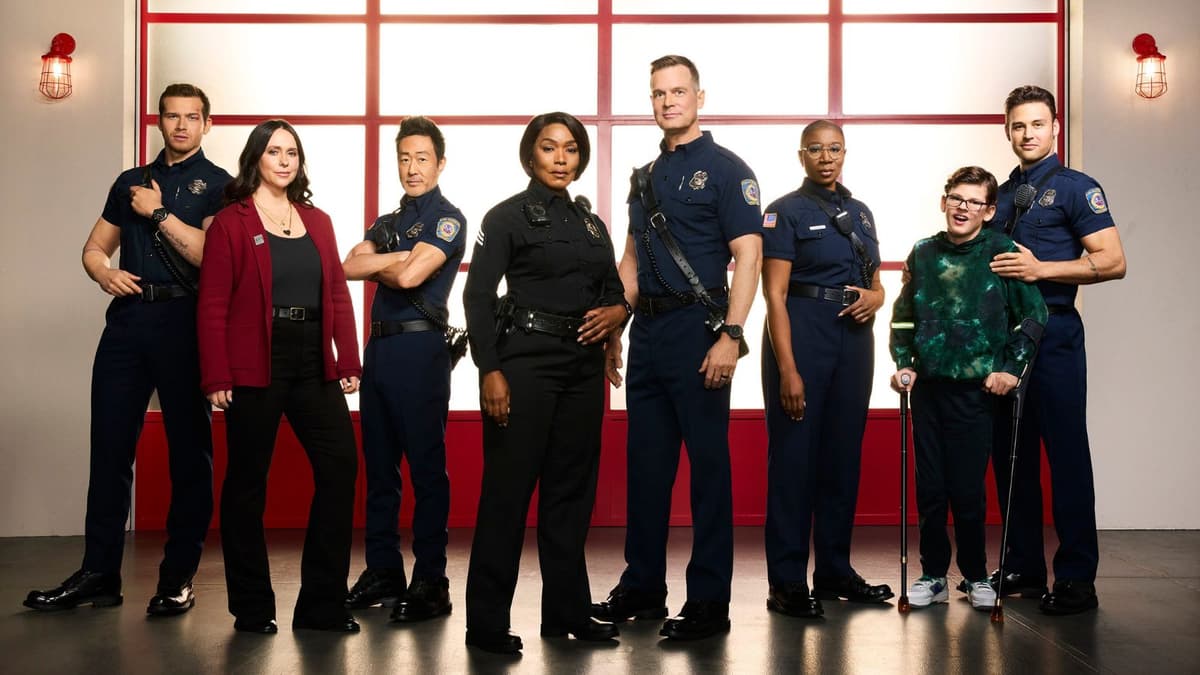 The cast of 9-1-1 Season 8