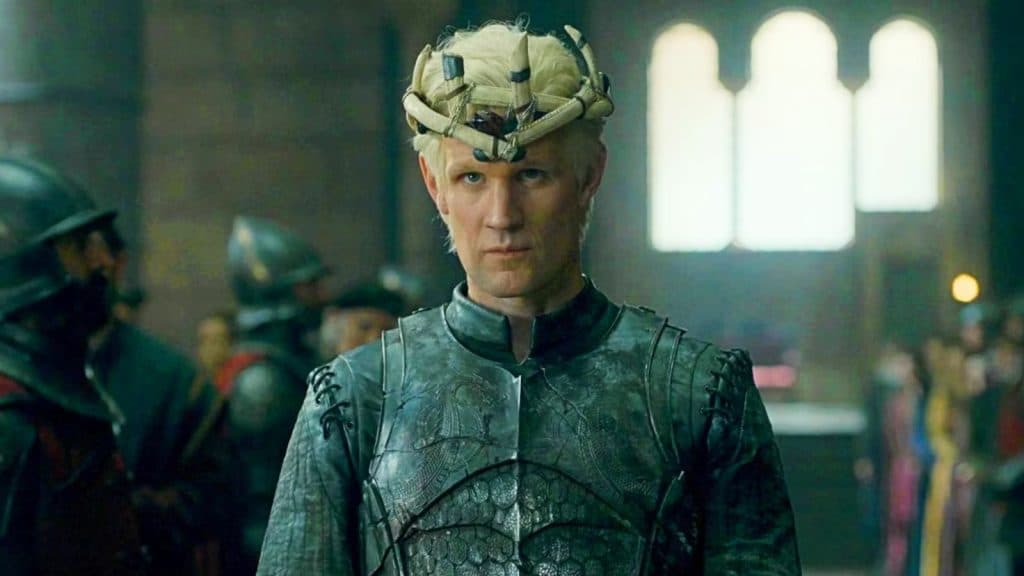 Daemon Targaryen wears a driftwood crown.