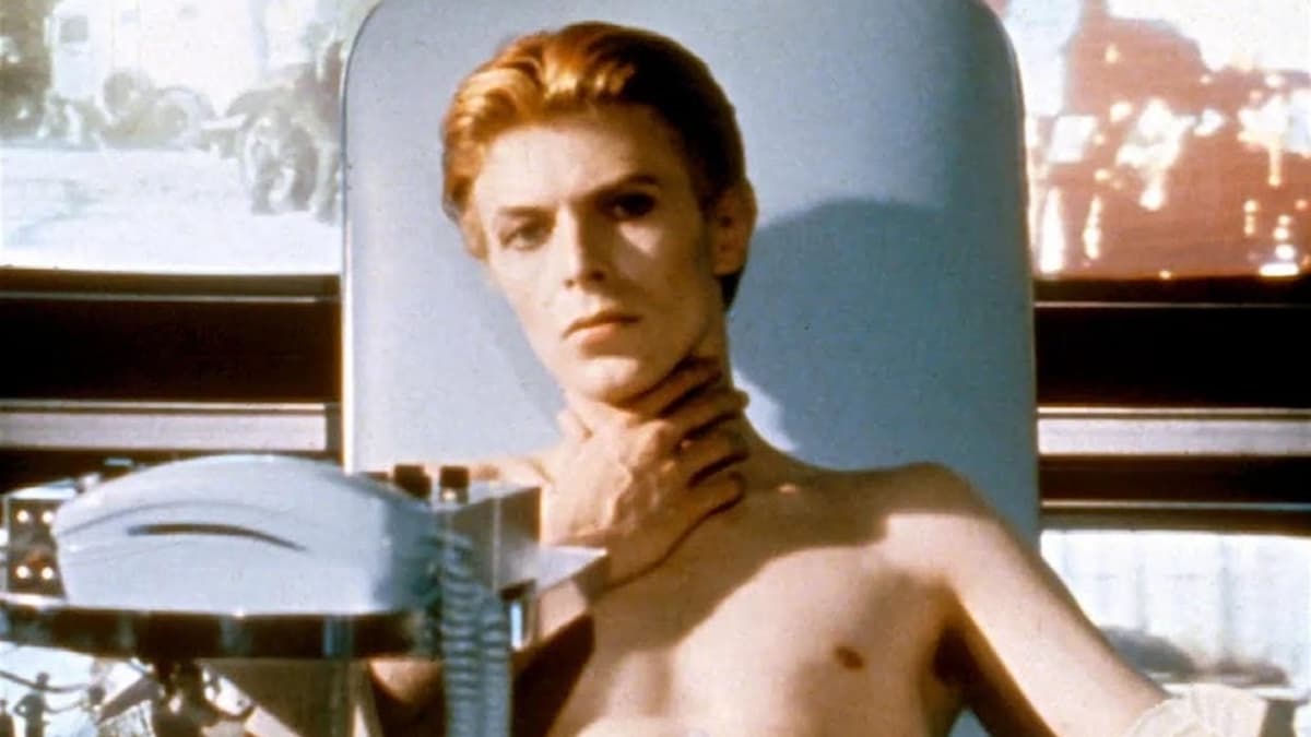 Still from The Man Who Fell to Earth