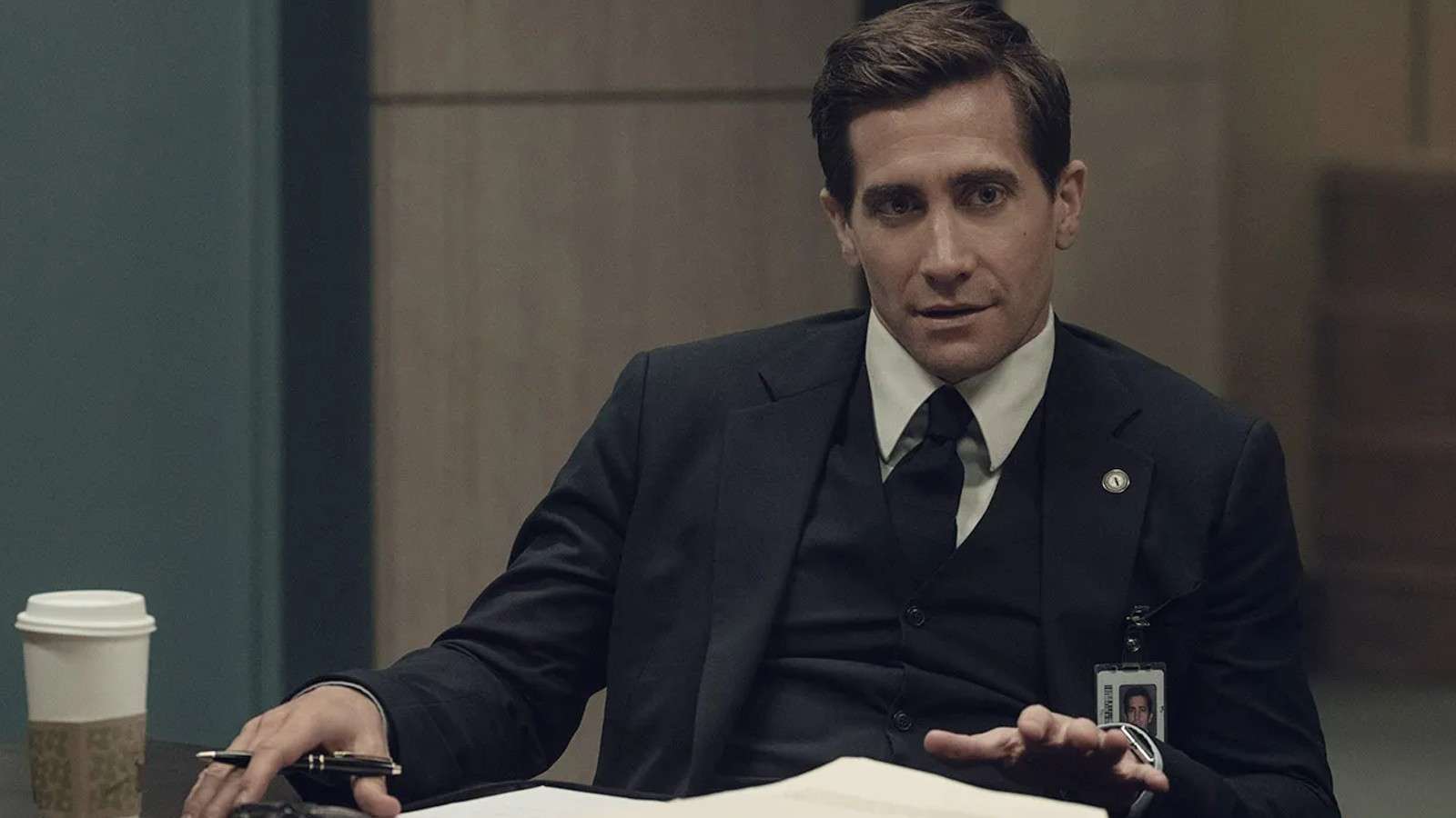 Jake Gyllenhall getting defensive in Presumed Innocent.