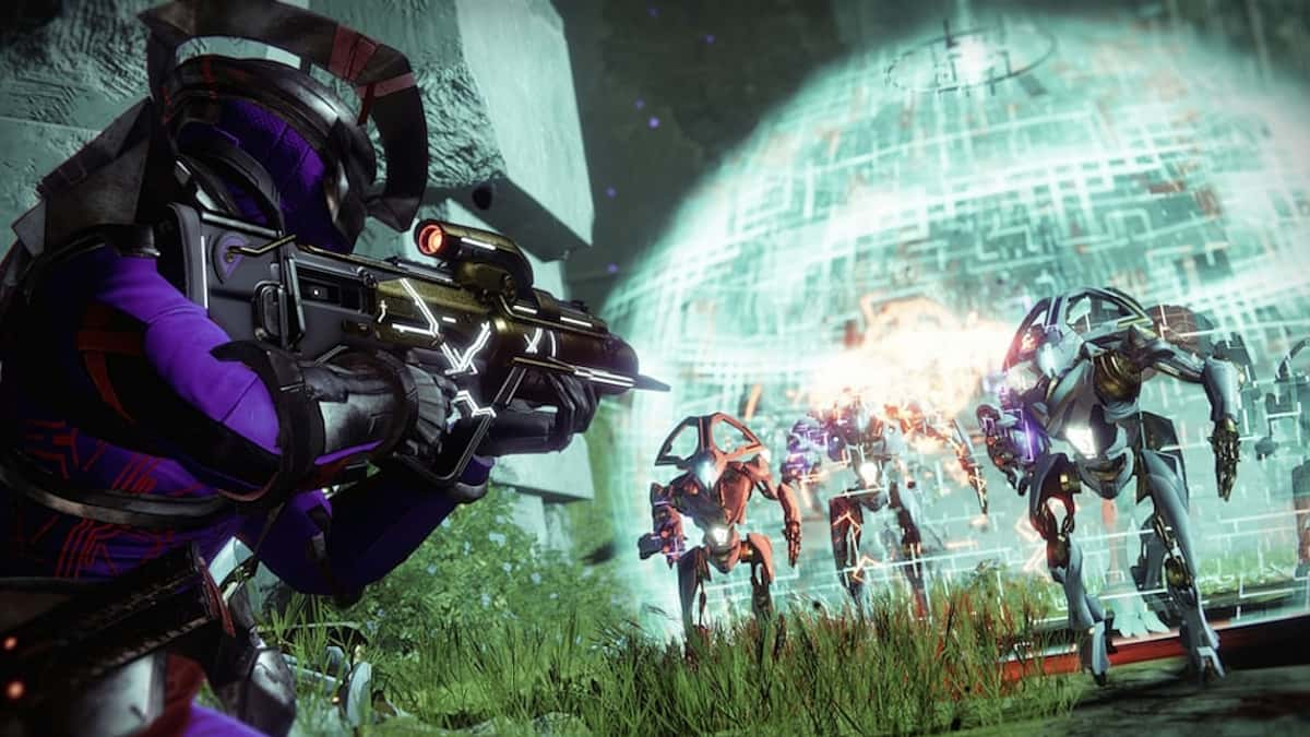 Destiny 2 Guardian aiming Pulse Rifle at Vex enemies.