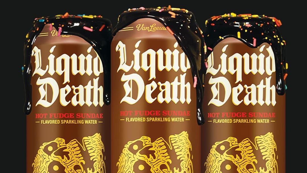 Liquid Death выпускает воду со вкусом Hot Fudge Sundae в сотрудничестве с Van Leeuwen