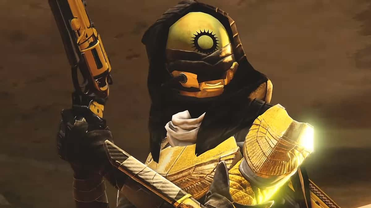 Destiny 2 guardian with hand cannon wearing Trials of Osiris armor.