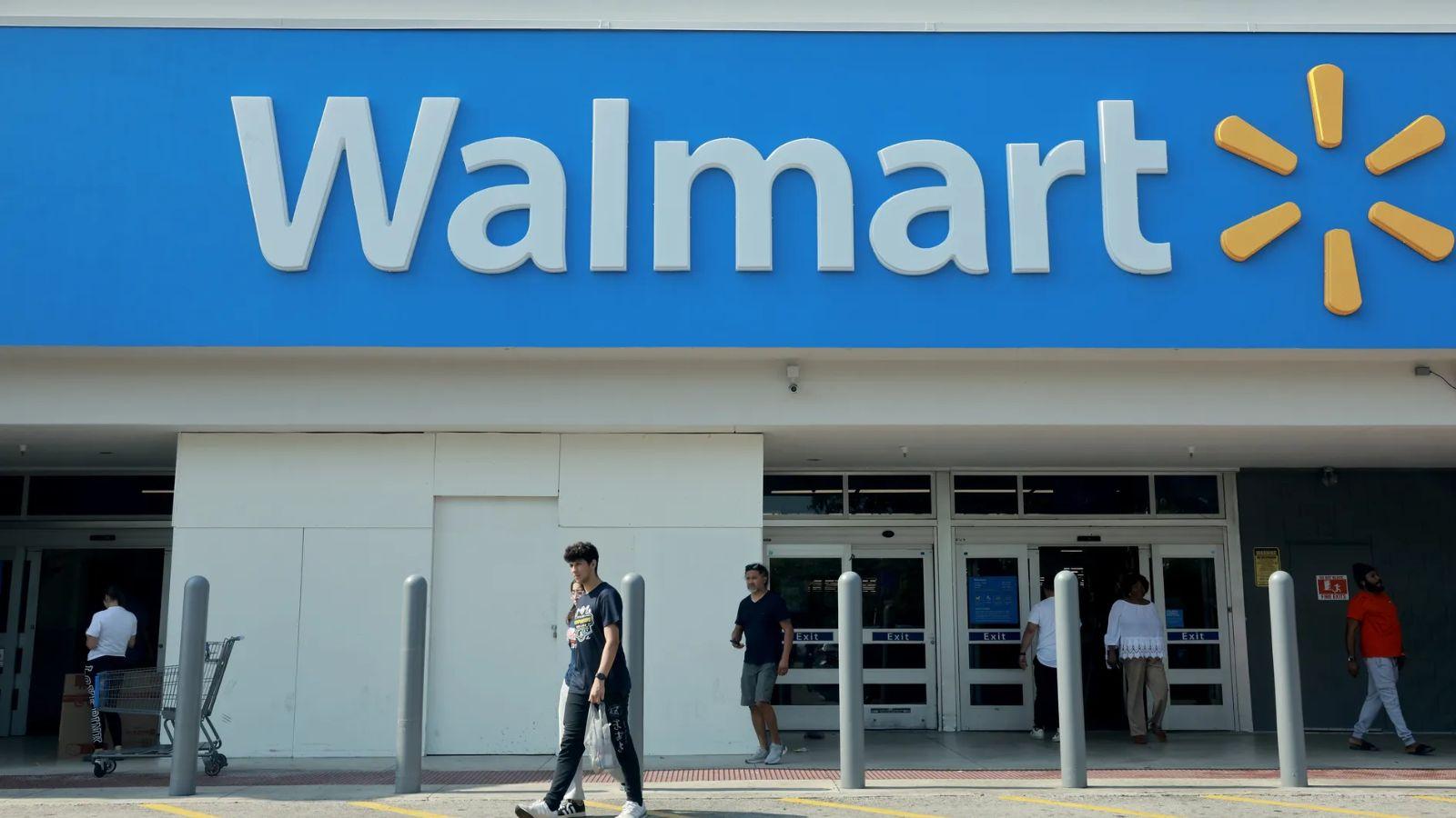 Walmart отзывает тысячи ящиков яблочного сока из-за уровня мышьяка