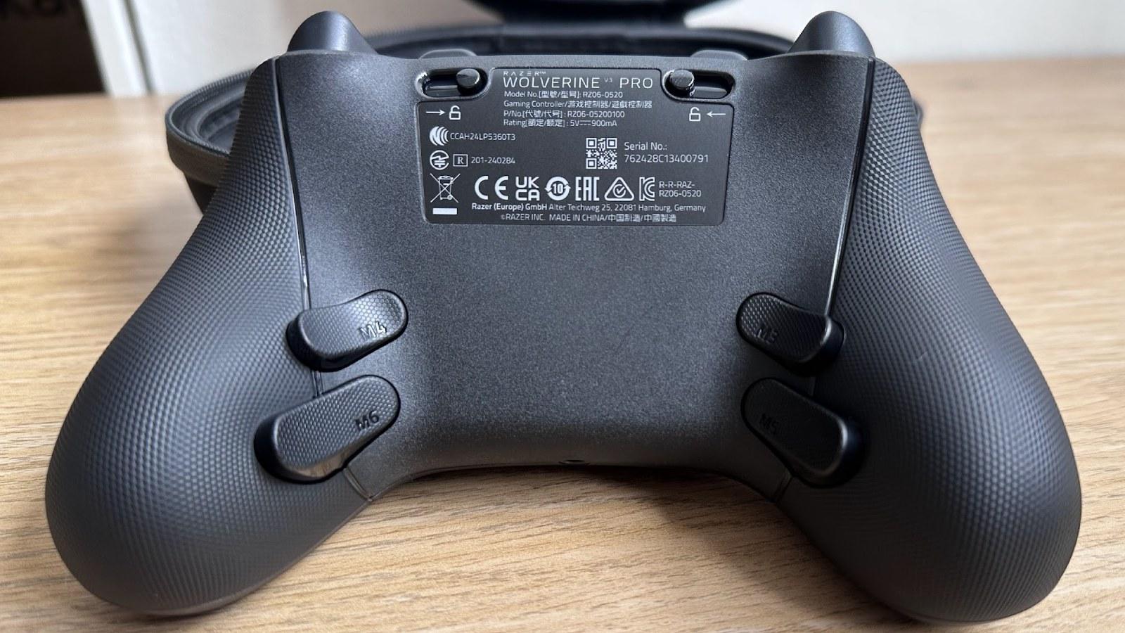 Rear paddles of Wolverine V3 Pro