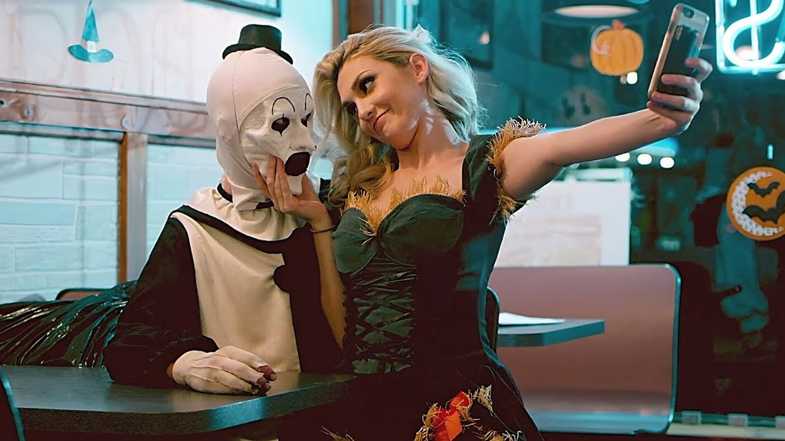 Terrifier 3 Reveals Phone Number To Call Art The Clown In Real Life ...