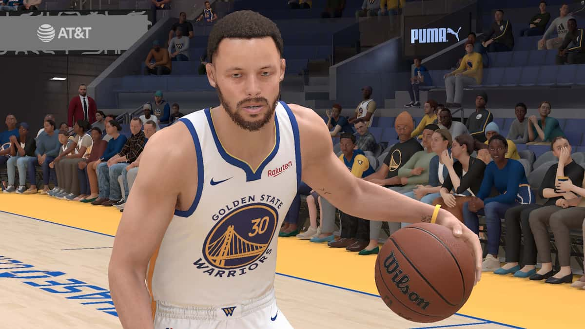 Steph Curry dribbling in NBA 2K25.