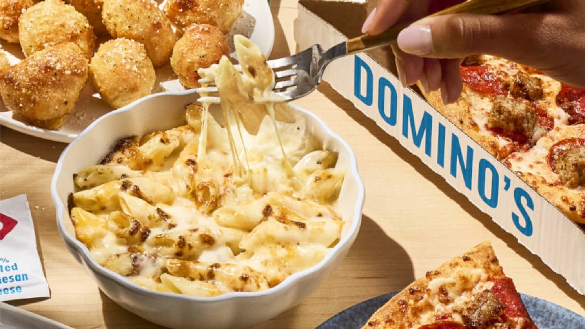 Domino's mac and cheese