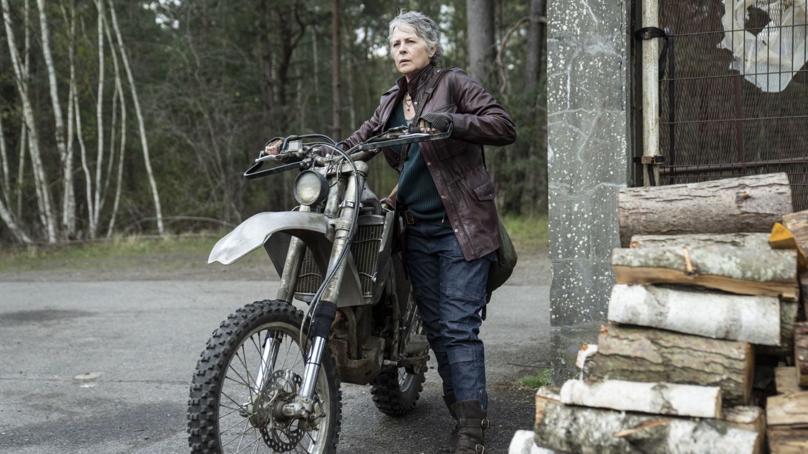 Recapitulação do episódio 1 da 2ª temporada de Daryl Dixon: Carol levanta voo