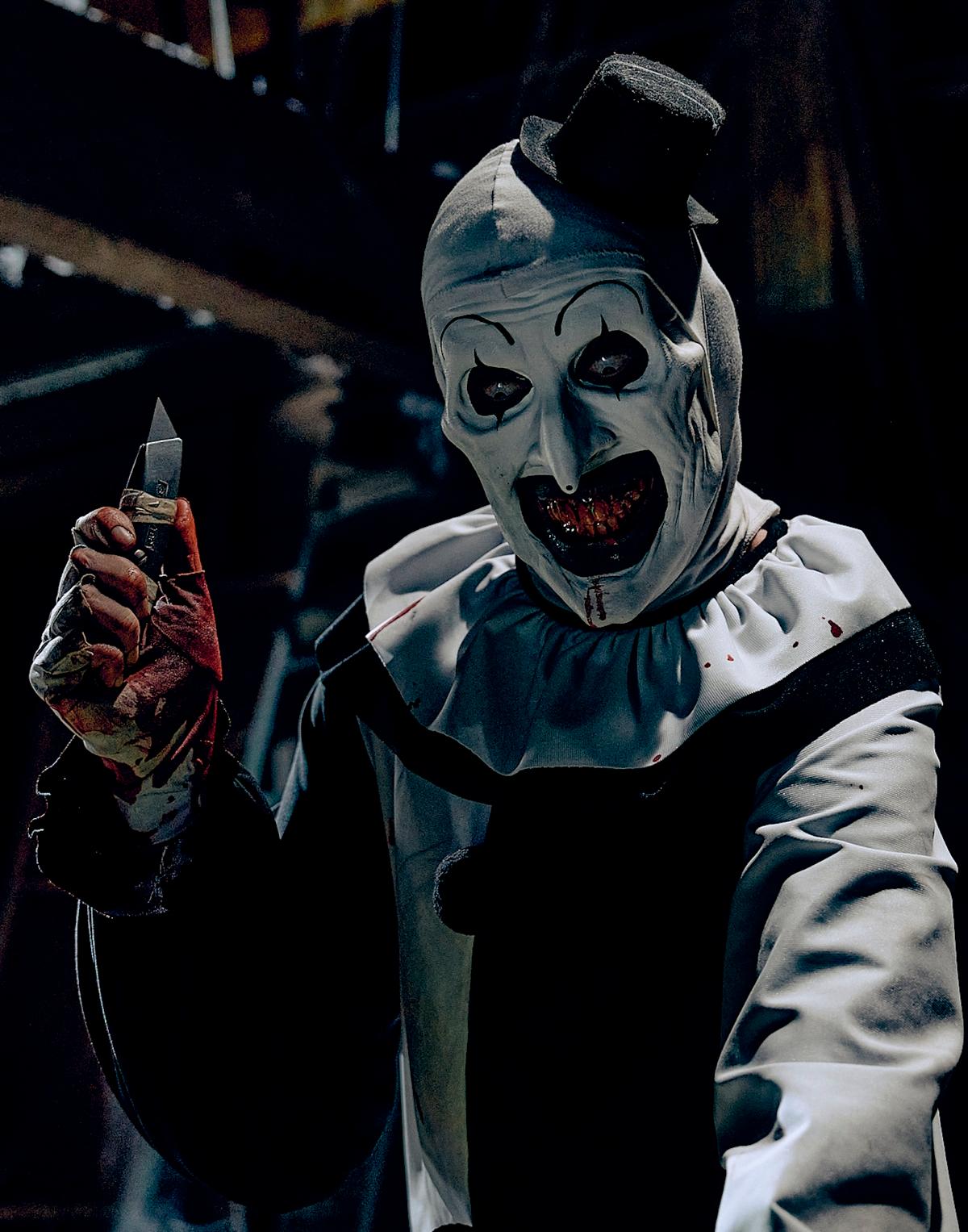 O diretor do Terrifier 3 queria que Art the Clown fosse o “oposto” de Pennywise