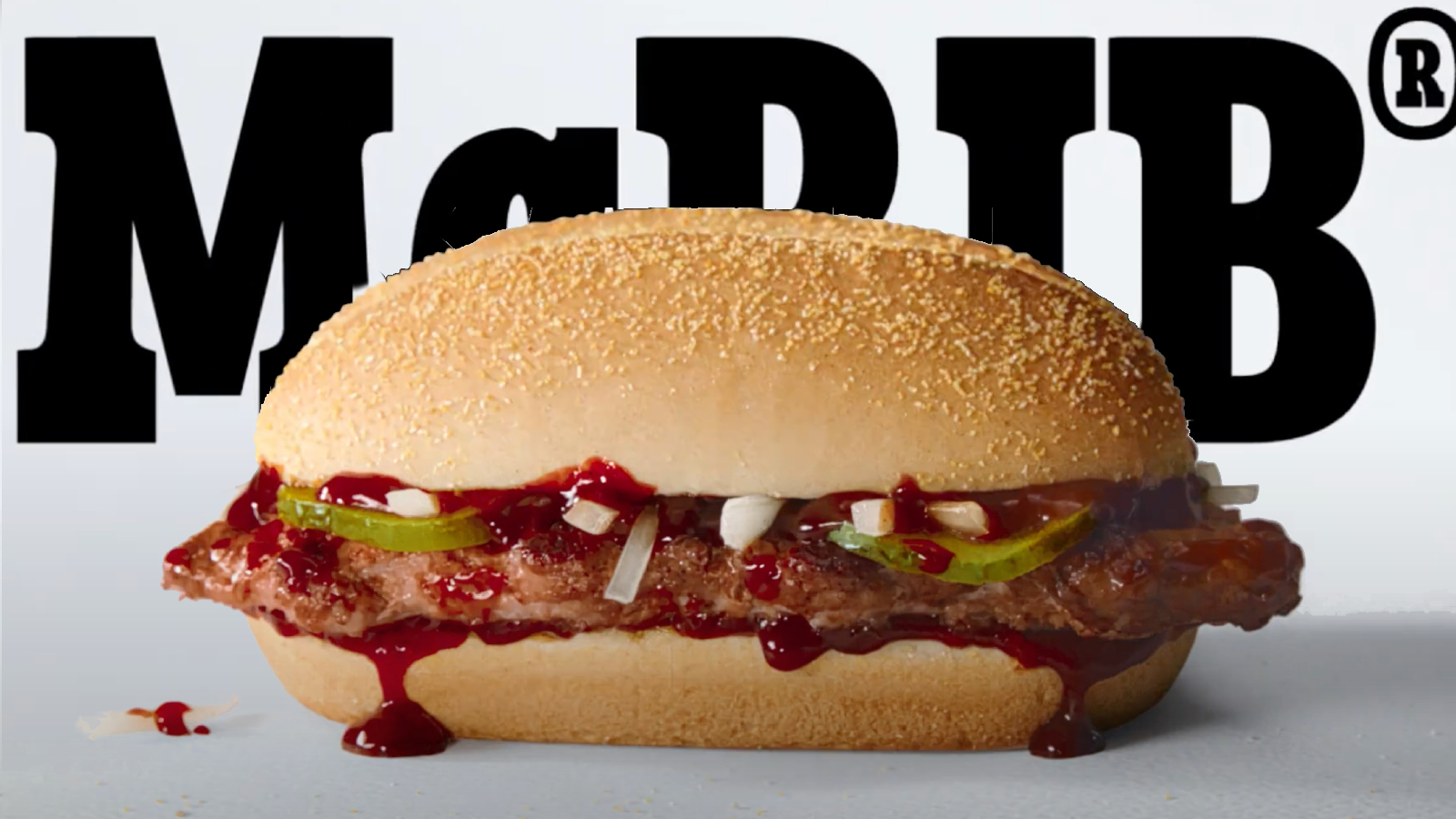 McDonald’s наконец-то возвращает McRib, но мысли у всех одни и те же.