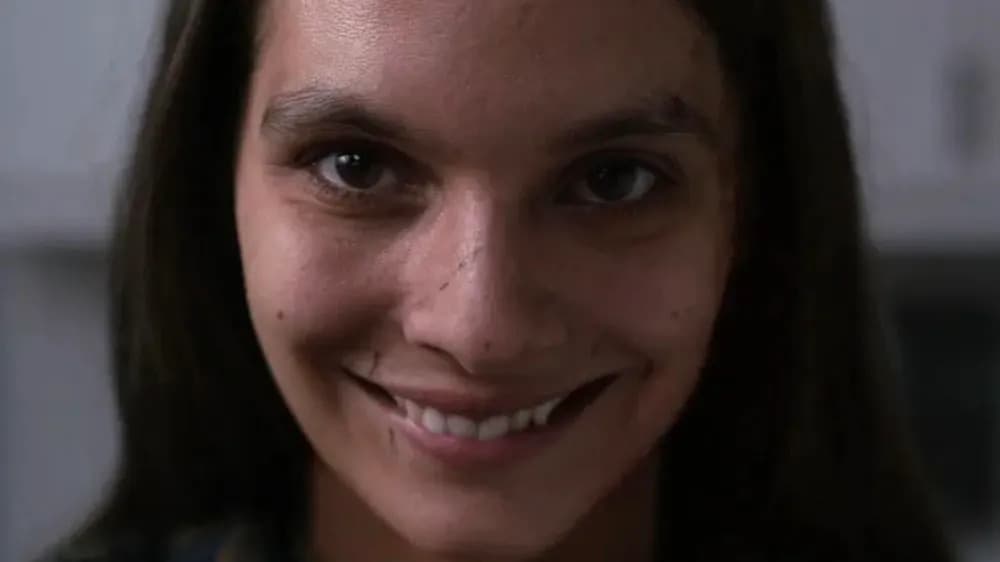 Smile short film: Caitlin Stasey as Laura in Smile