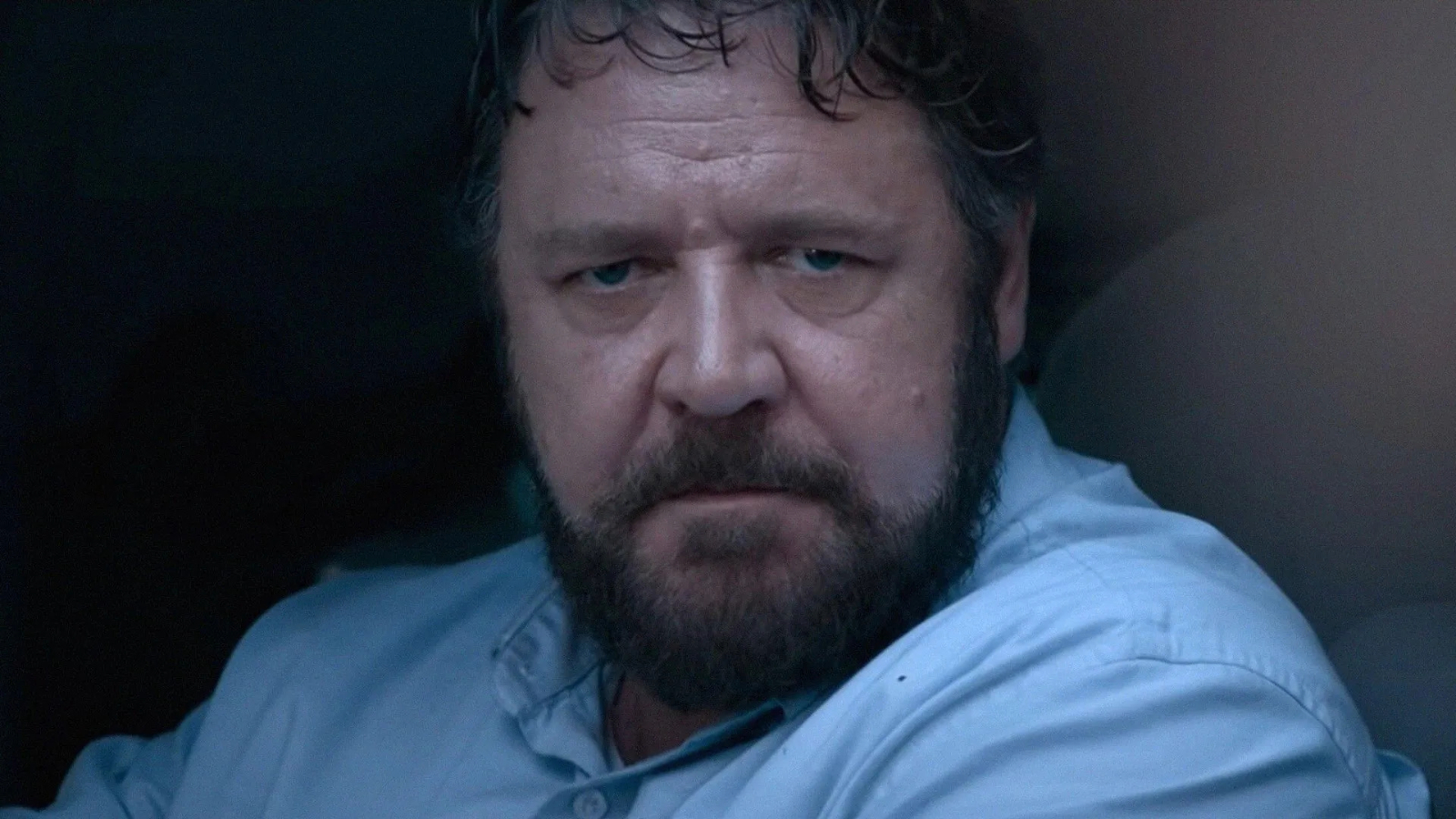 “Crazy” R-rated Russell Crowe movie with divisive Rotten Tomatoes score climbs Netflix charts