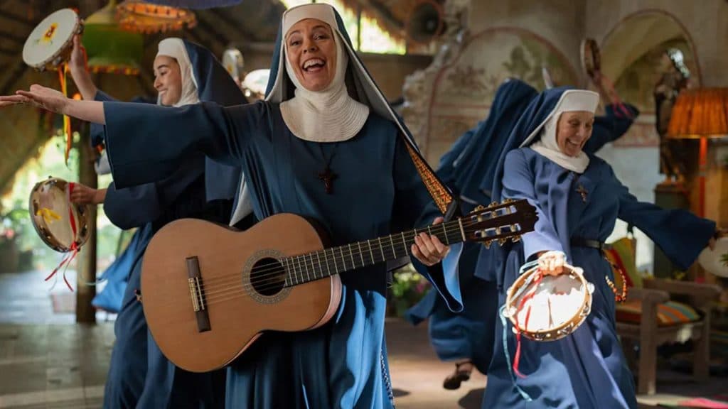 Olivia Colman and the singing nuns in Paddington 3