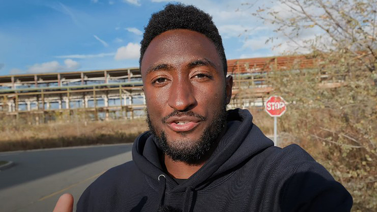 MKBHD apologizes after speeding 96 mph on 35 mph road in deleted YouTube scene – Dexerto