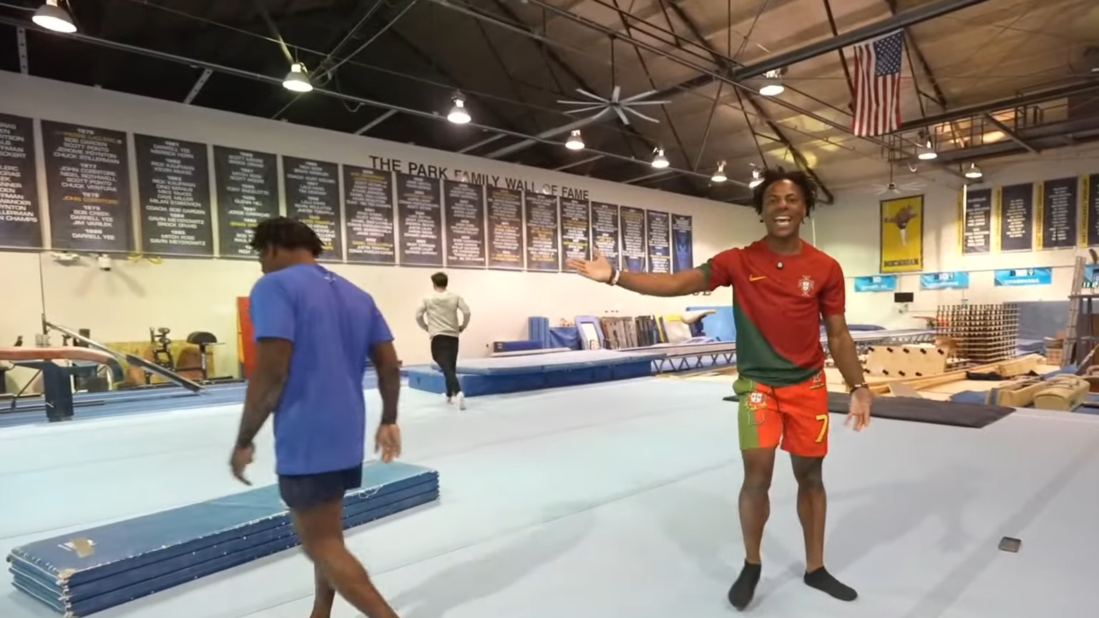 IShowSpeed ​​choca outro atleta olímpico com salto insano de 6 pés