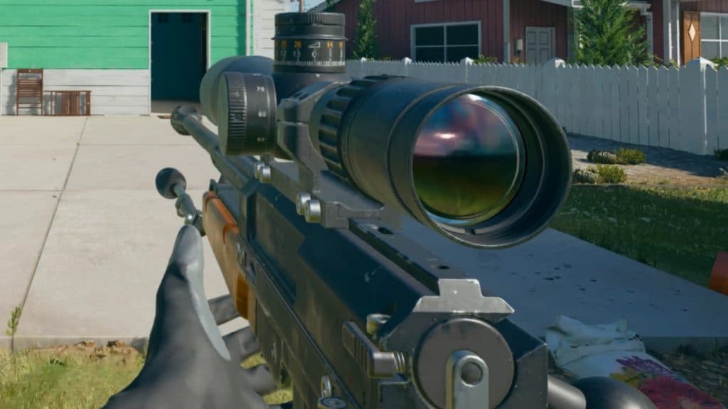 The LR 7.62 sniper rifle in Call of Duty: Warzone.