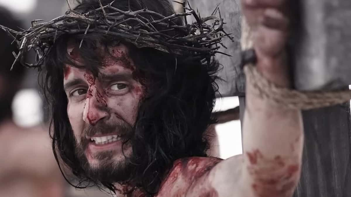 Jonathan Roumie as Jesus in Dallas Jenkins' Two Thieves