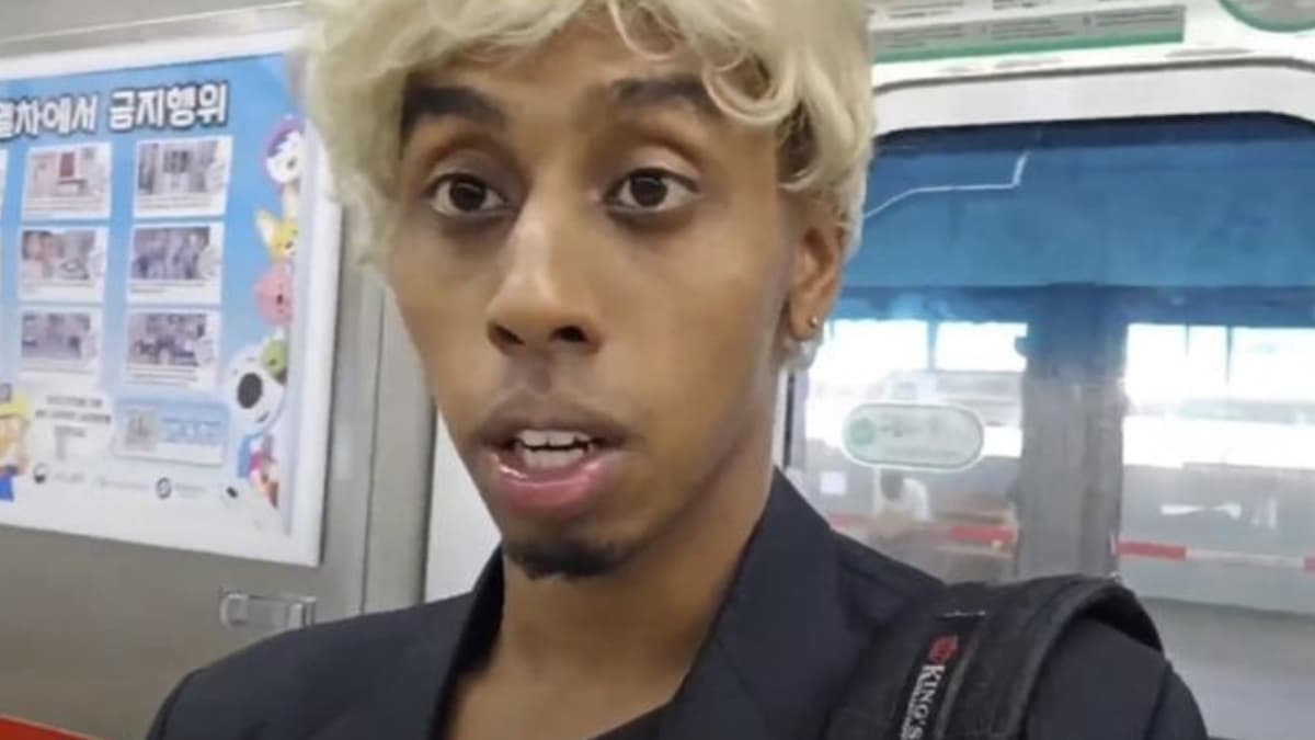 johnny somali on subway in south korea