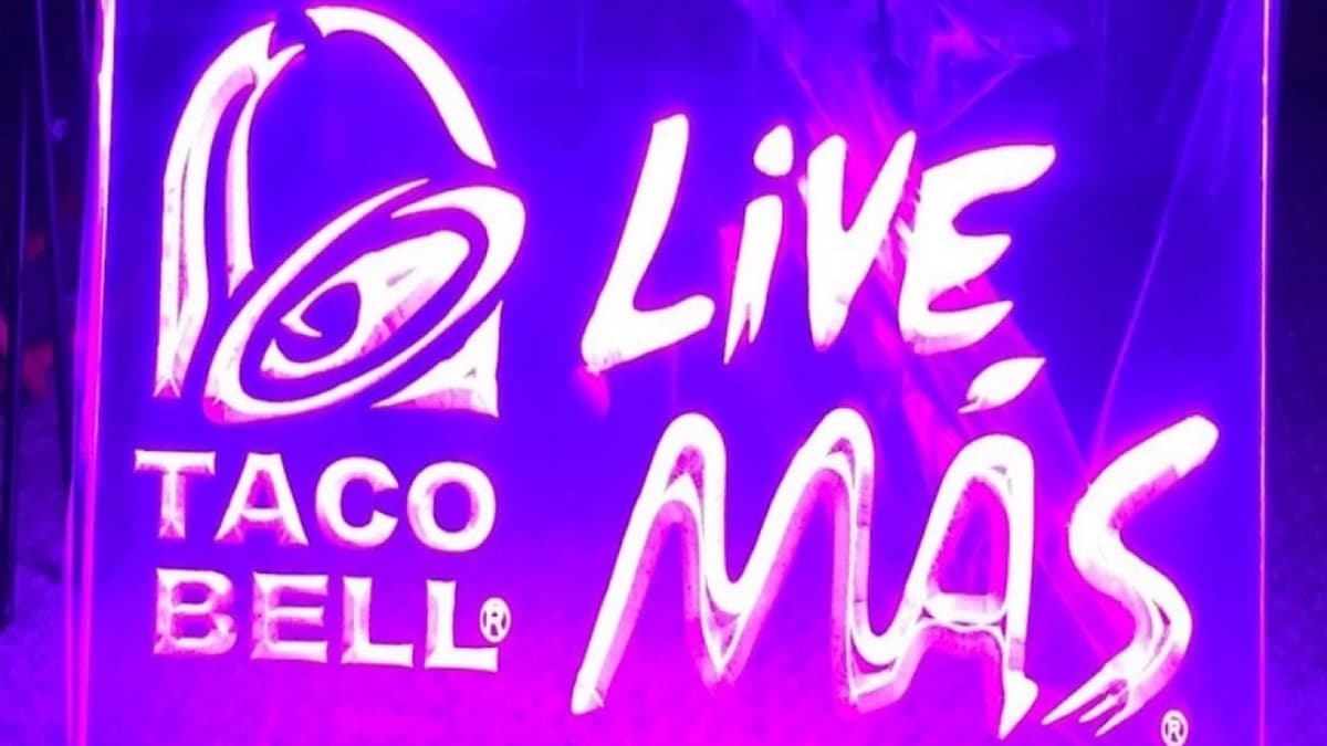 taco bell Live Más