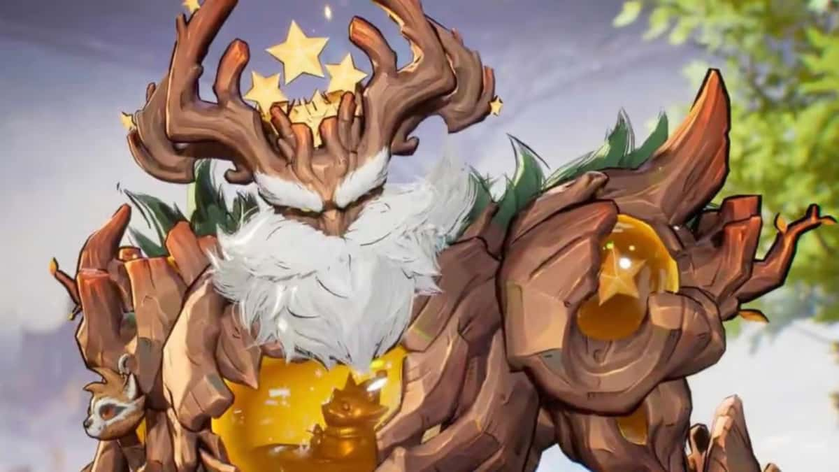 Christmas Groot skin in Marvel Rivals