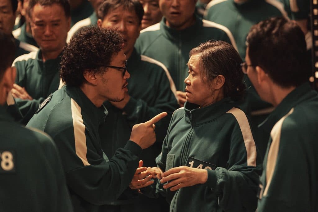 Yang Dong-geun as Park Yong-sik, Kang Ae-sim as Jang Geum-ja in Squid Game S2