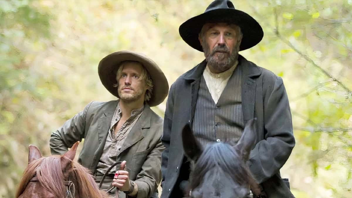 Kevin Costner riding a horse in the Hatfields and McCoys miniseries