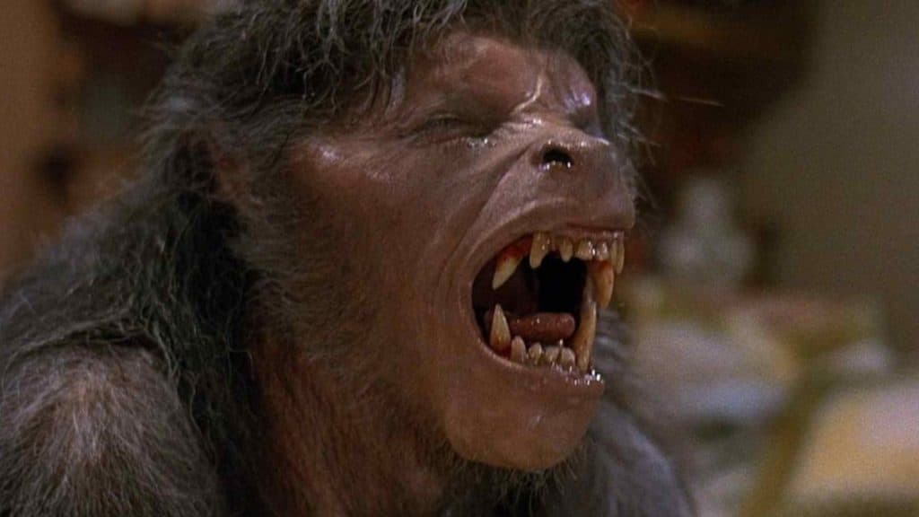 A man transforms into a werewolf in An American Werewolf in London