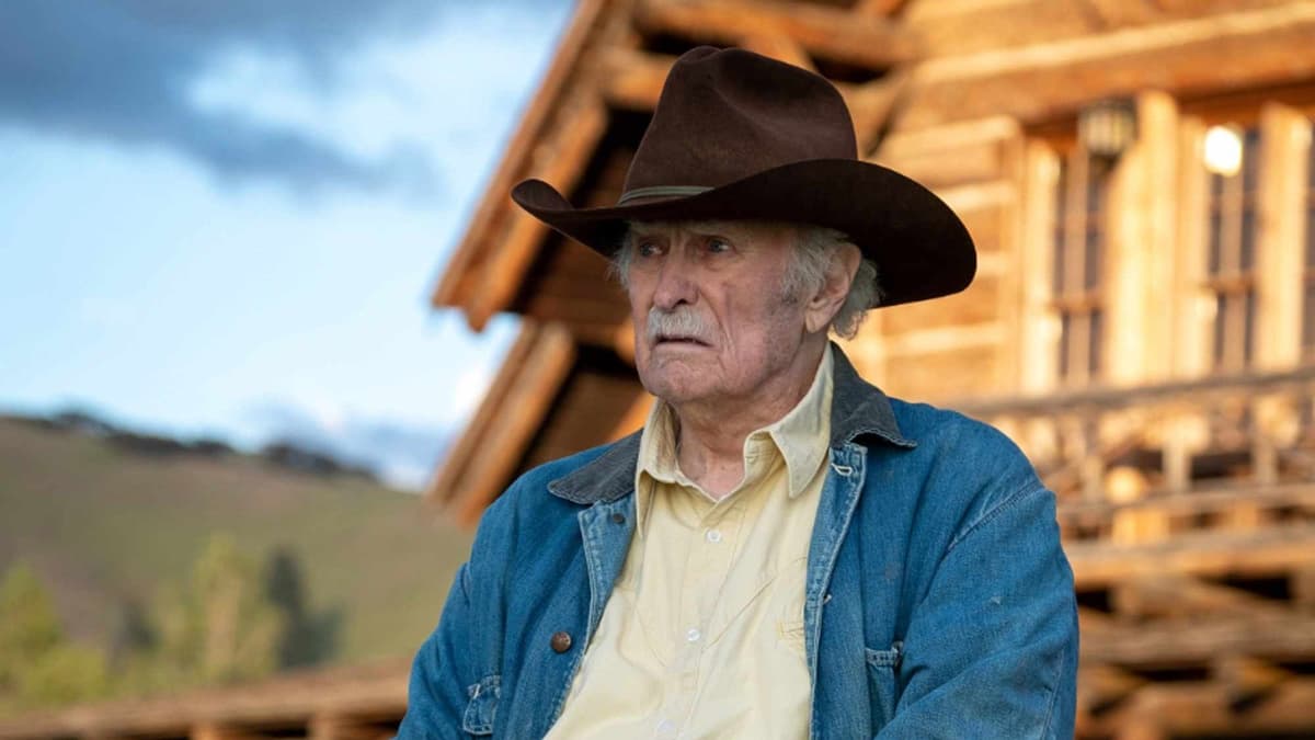 Where is John Dutton II in 1923? John Dutton II wearing a cowboy hat in Yellowstone