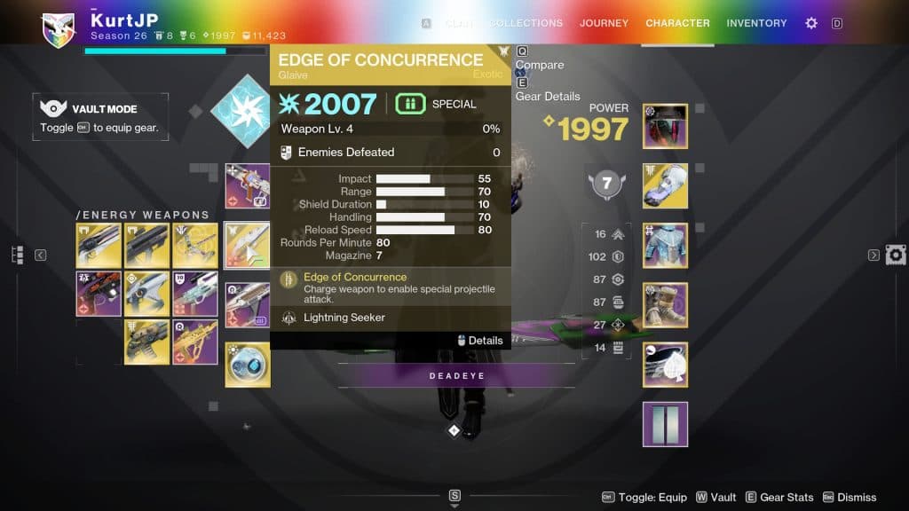 A Warlock equipping Edge of Concurrence in Destiny 2.