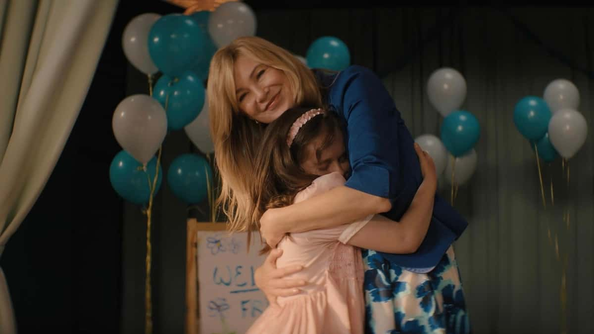 Ellen Pompeo as Kristine Barnett and Imogen Faith Reid as Natalia Grace in Good American Family